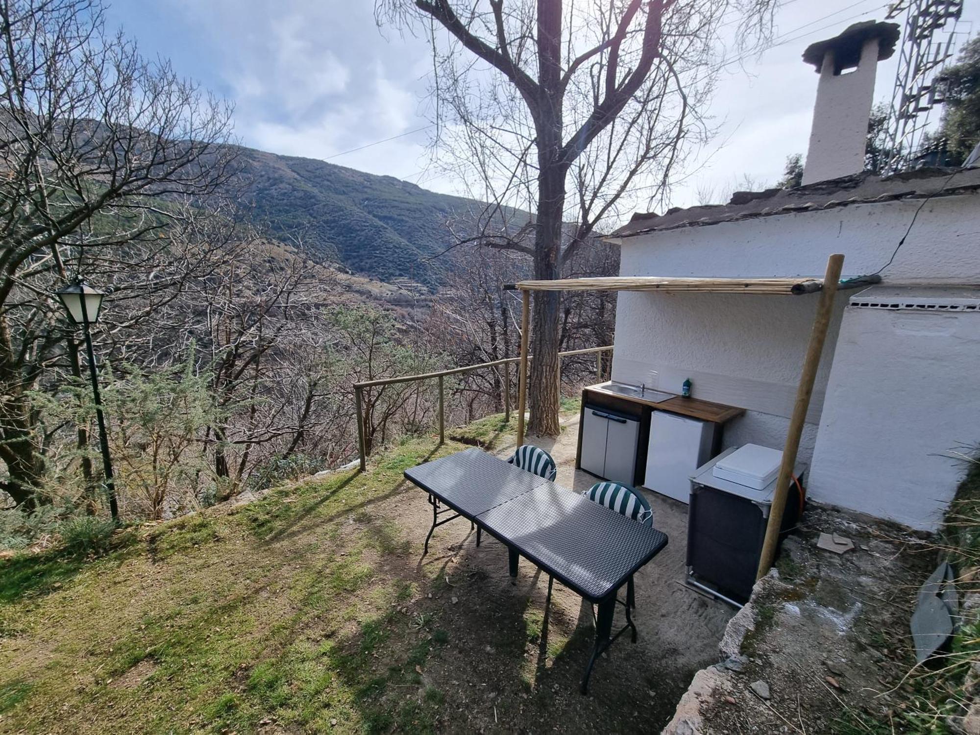 Camping Trevelez Exterior photo