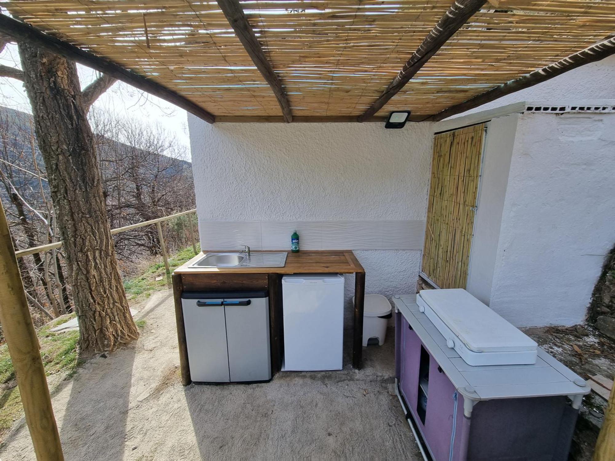 Camping Trevelez Exterior photo